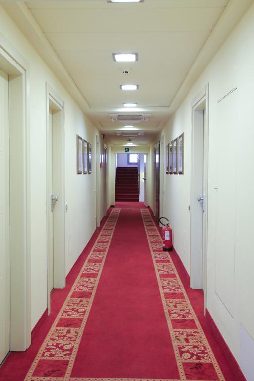 Hotel Touring Fiorano Modenese Exterior photo
